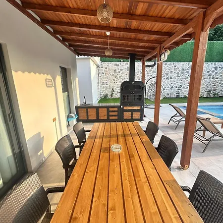 Keyf Goecek Villa *